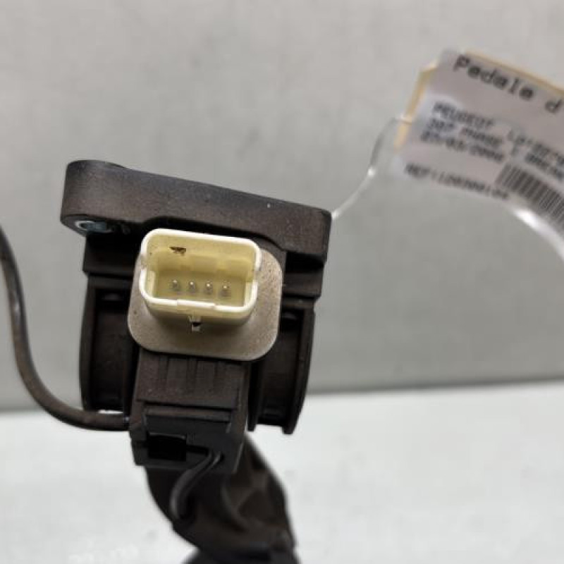 Pedale d'accelerateur PEUGEOT 307 Photo n°2