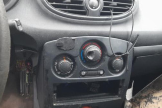 Pivot de moyeu avant droit RENAULT CLIO 3