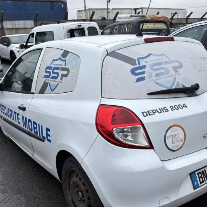 Pivot de moyeu avant droit RENAULT CLIO 3 Photo n°16