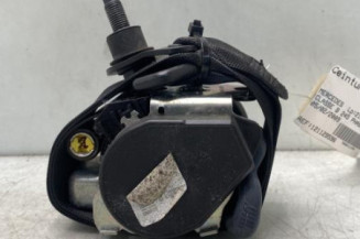Pretensionneur de ceinture avant droit MERCEDES CLASSE B 245