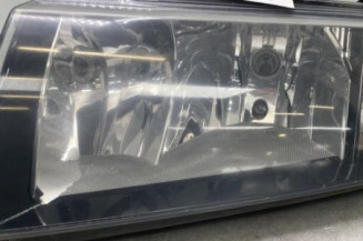 Optique avant principal gauche (feux)(phare) SKODA FABIA 1 Photo n°1