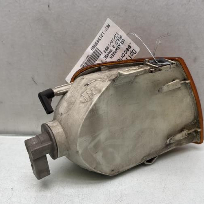 Optique avant secondaire gauche (feux)(clignotant) VOLKSWAGEN POLO 3 Photo n°2