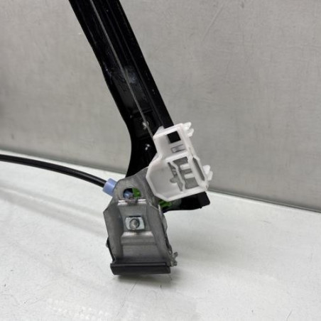 Leve vitre electrique avant droit VOLKSWAGEN POLO 3