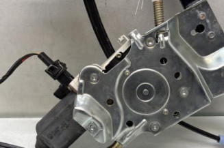 Leve vitre electrique avant droit VOLKSWAGEN POLO 3