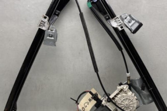 Leve vitre electrique avant gauche VOLKSWAGEN POLO 3 Photo n°1