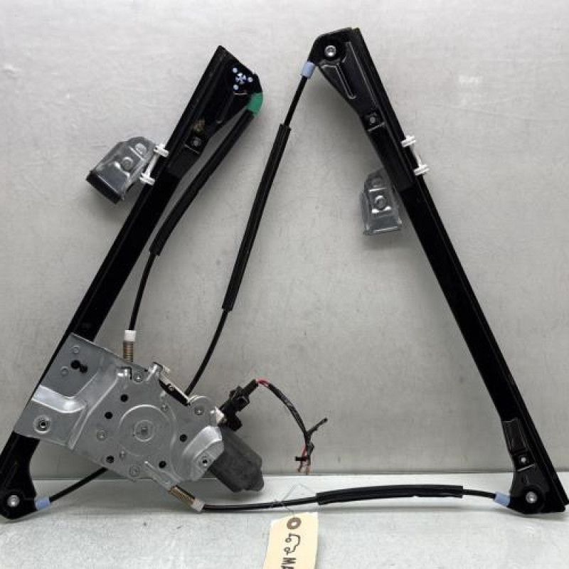 Leve vitre electrique avant gauche VOLKSWAGEN POLO 3 Photo n°5