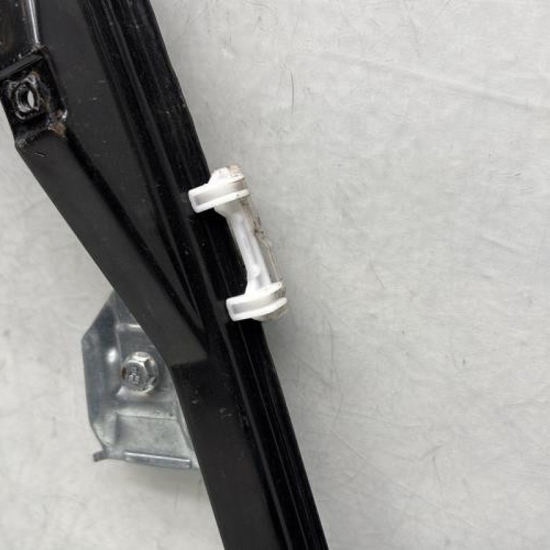 Leve vitre electrique avant gauche VOLKSWAGEN POLO 3 Photo n°6