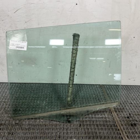 Vitre arriere gauche CITROEN C4 GRAND PICASSO 1 Photo n°1