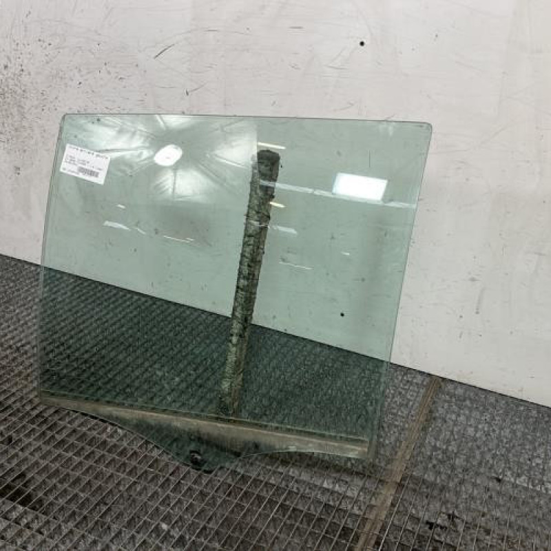 Vitre arriere gauche CITROEN C4 GRAND PICASSO 1 Photo n°3