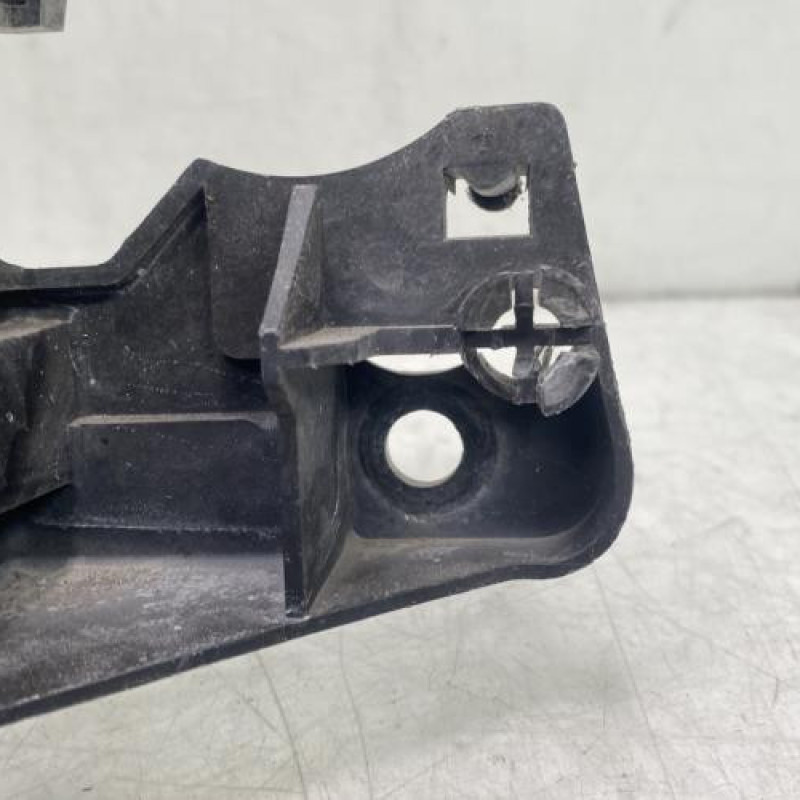 Optique avant principal gauche (feux)(phare) MAZDA DEMIO Photo n°2