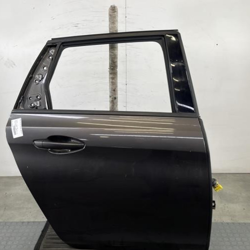 Porte arriere droit PEUGEOT 308 2 SW Photo n°1