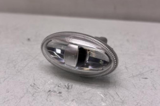 Repetiteur clignotant avant droit  (Feux) PEUGEOT PARTNER 3 Photo n°1