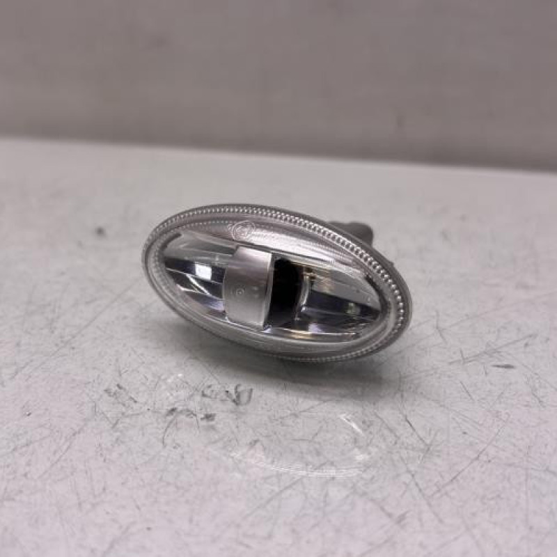 Repetiteur clignotant avant droit  (Feux) PEUGEOT PARTNER 3 Photo n°1