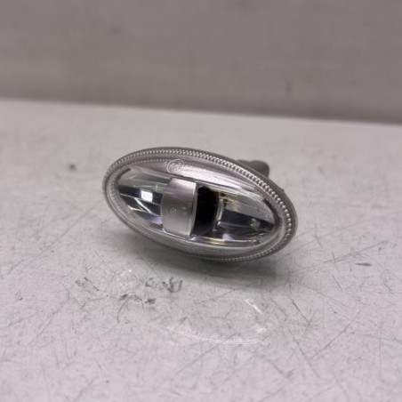 Repetiteur clignotant avant droit  (Feux) PEUGEOT PARTNER 3 Photo n°1