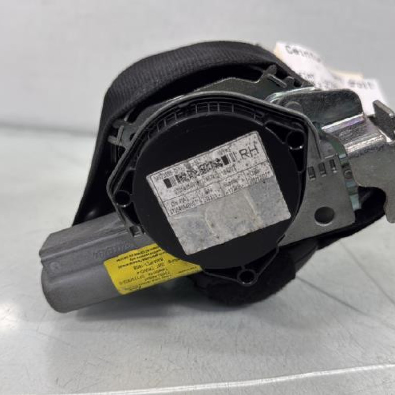 Pretensionneur de ceinture avant droit FIAT 500 2 Photo n°1