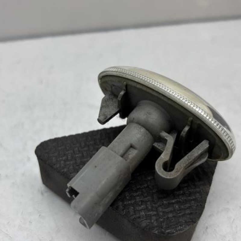 Repetiteur clignotant avant gauche (Feux) CITROEN C1 1 Photo n°2