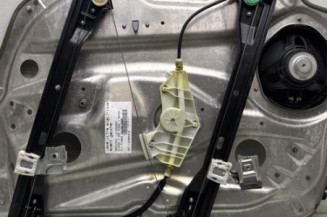 Leve vitre electrique avant gauche MERCEDES CLASSE C 204