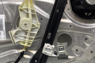 Leve vitre electrique avant gauche MERCEDES CLASSE C 204