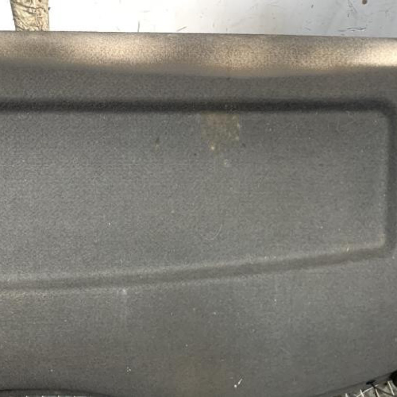 Plage arriere FORD FIESTA 5 Photo n°4