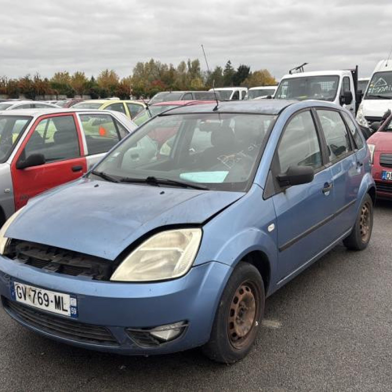 Plage arriere FORD FIESTA 5 Photo n°5