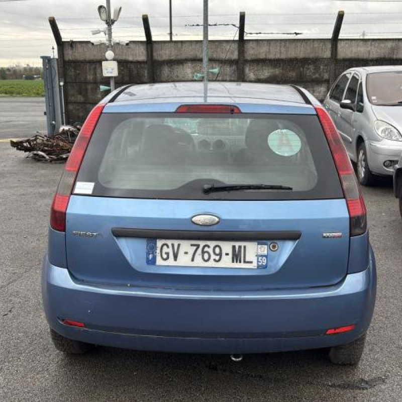 Plage arriere FORD FIESTA 5 Photo n°9