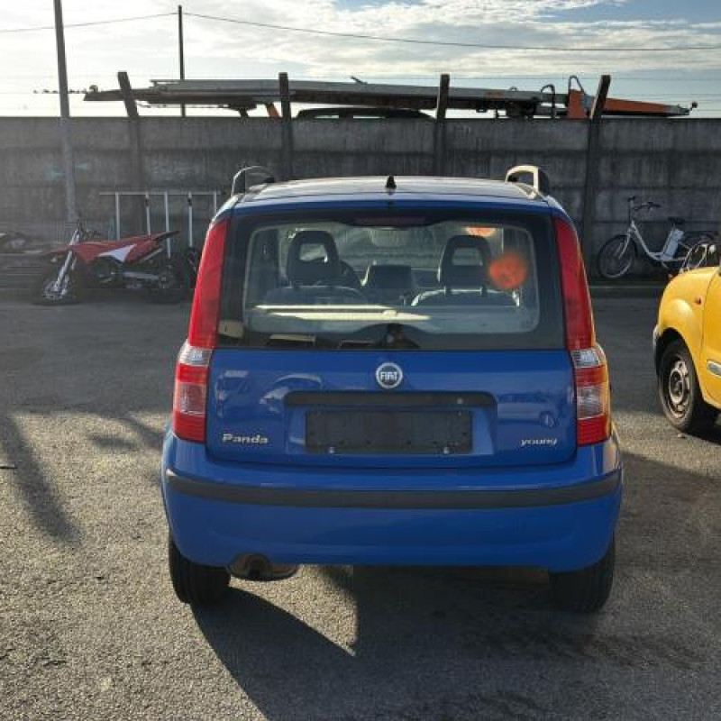Pare choc avant FIAT PANDA 2 Photo n°12