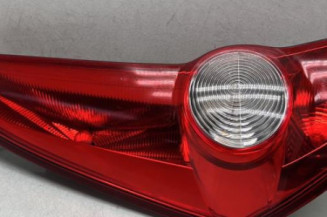 Feu arriere principal gauche (feux) OPEL AGILA B Photo n°1