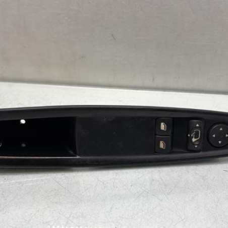 Interrupteur de leve vitre avant gauche CITROEN C4 1 Photo n°1