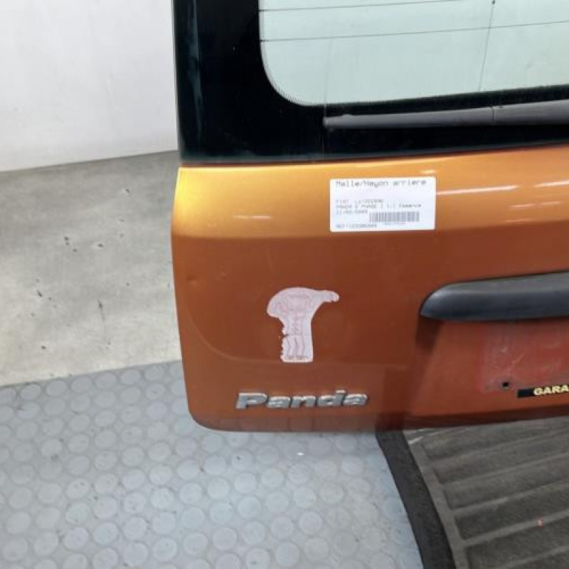 Malle/Hayon arriere FIAT PANDA 2 Photo n°5
