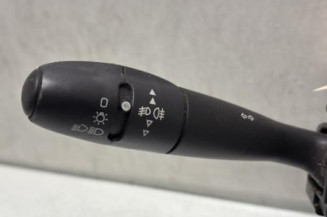 Com (Bloc Contacteur Tournant+Commodo Essuie Glace+Commodo Phare) CITROEN C2