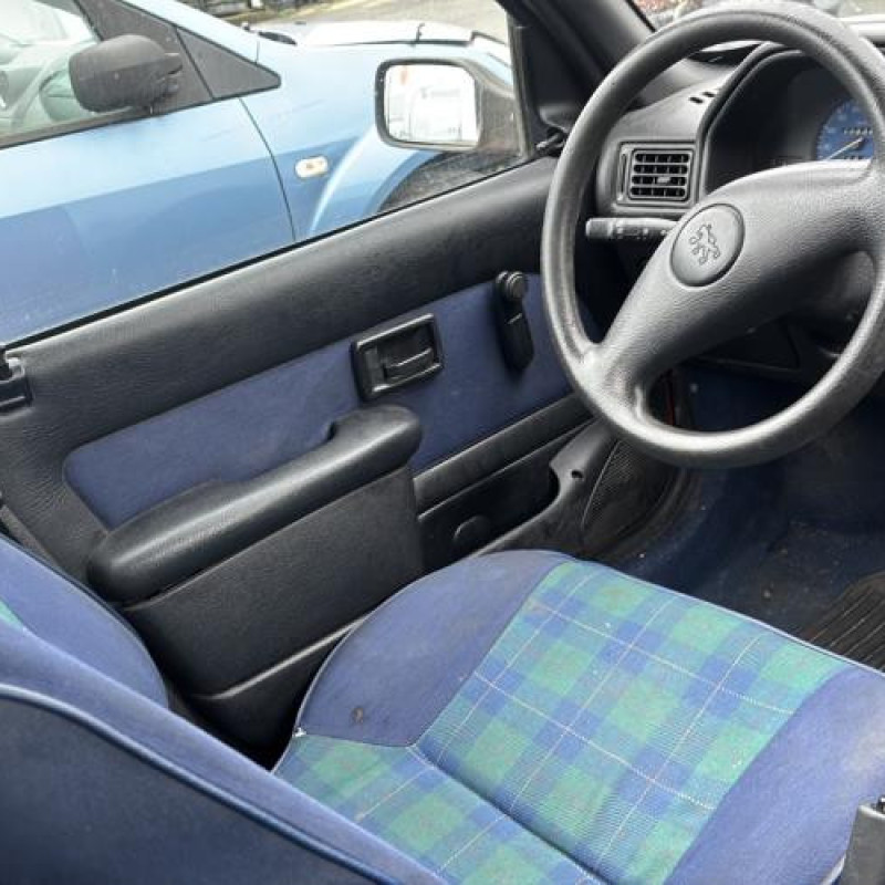 Serrure arriere droit PEUGEOT 106 Photo n°13