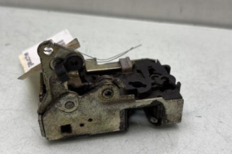 Serrure avant gauche PEUGEOT 106