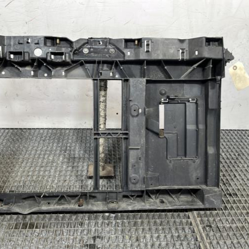 Face avant PEUGEOT 208 1 Photo n°4