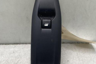 Interrupteur de leve vitre avant droit PEUGEOT 208 1 Photo n°1