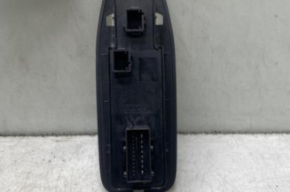 Interrupteur de leve vitre avant gauche PEUGEOT 208 1