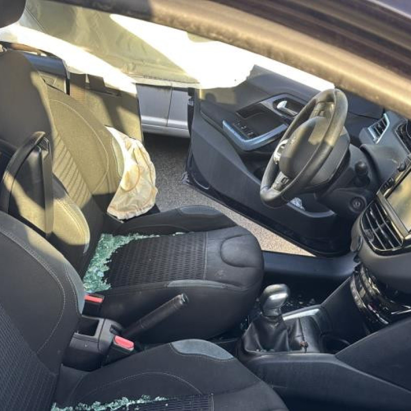 Renfort pare choc arriere (traverse) PEUGEOT 208 1 Photo n°16