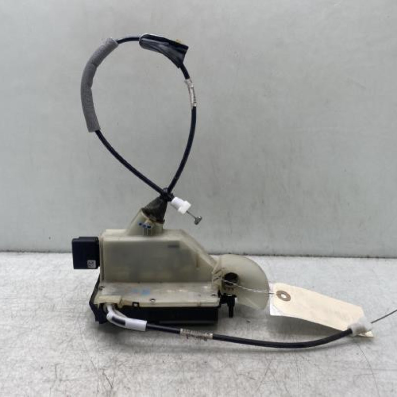 Serrure avant gauche PEUGEOT 208 1 Photo n°1