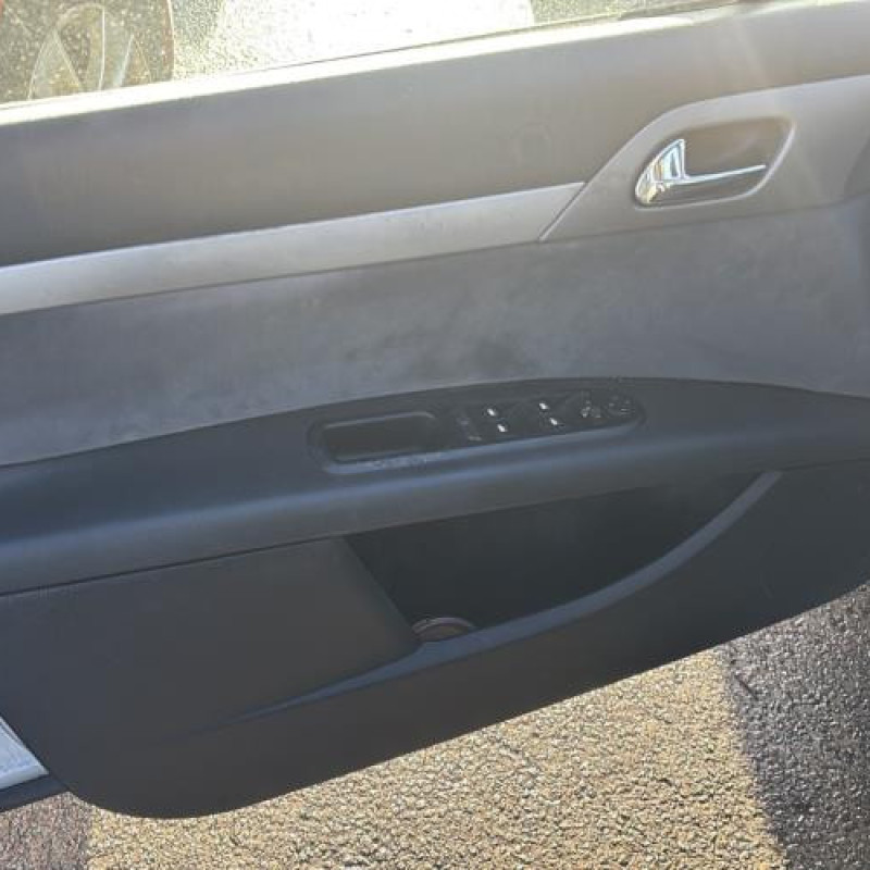 Renfort pare choc arriere (traverse) PEUGEOT 407 Photo n°12