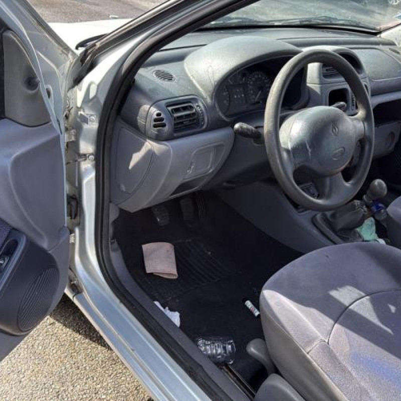 Retroviseur gauche RENAULT CLIO 2 Photo n°16