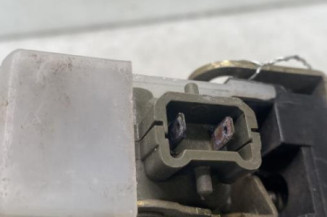 Serrure avant droit RENAULT CLIO 2