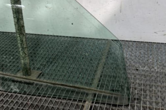 Vitre avant droit RENAULT CLIO 2