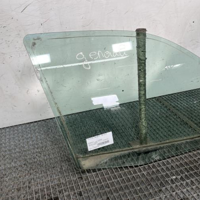 Vitre avant droit RENAULT CLIO 2 Photo n°3