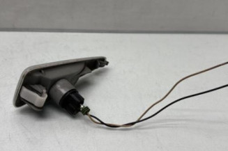 Repetiteur clignotant avant gauche (Feux) DACIA SANDERO 1