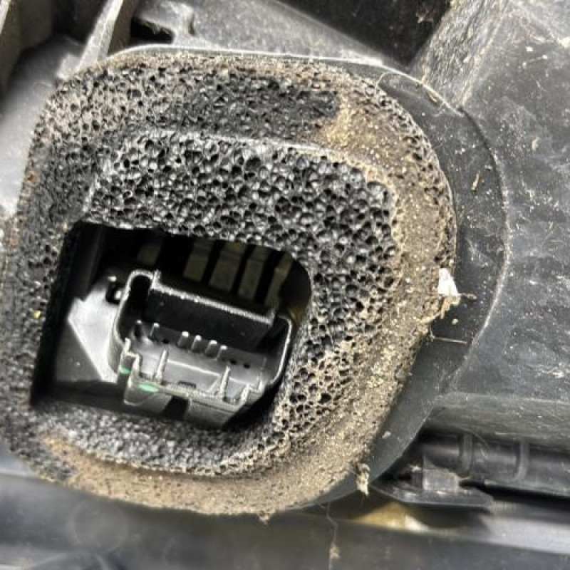 Feu arriere principal droit (feux) CITROEN C1 1 Photo n°3