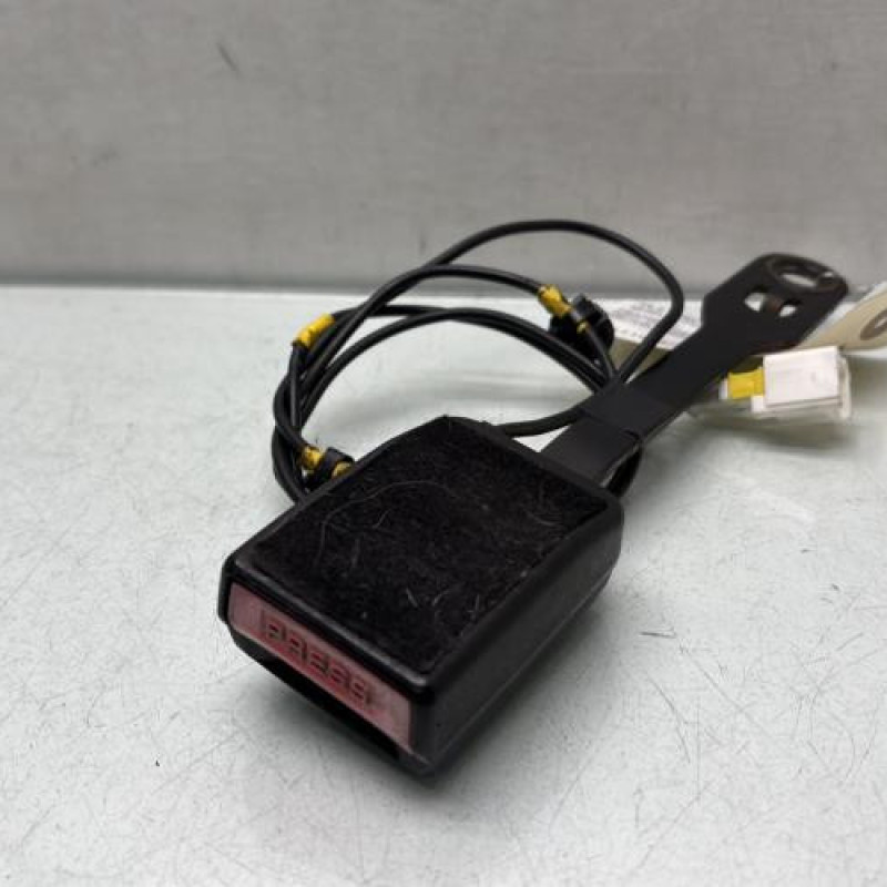 Attache ceinture avant gauche PEUGEOT 407 Photo n°1