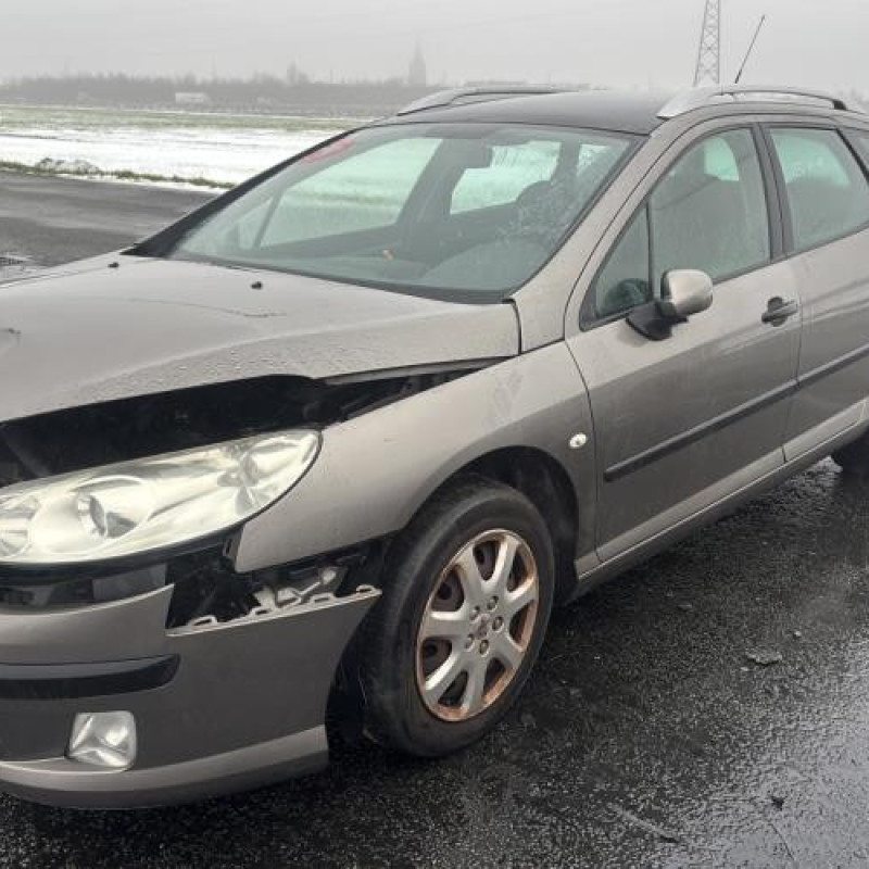 Attache ceinture avant gauche PEUGEOT 407 Photo n°5