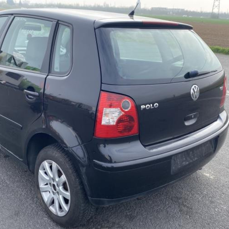 Serrure arriere droit VOLKSWAGEN POLO 4 Photo n°8