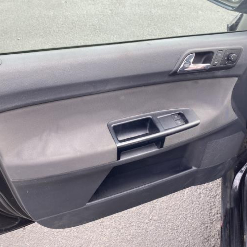 Serrure arriere droit VOLKSWAGEN POLO 4 Photo n°13