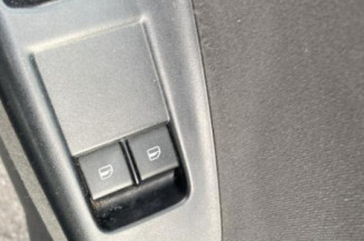 Serrure arriere gauche VOLKSWAGEN POLO 4