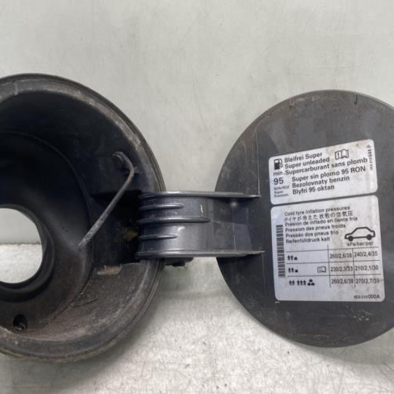 Trappe d'essence VOLKSWAGEN POLO 5 Photo n°3